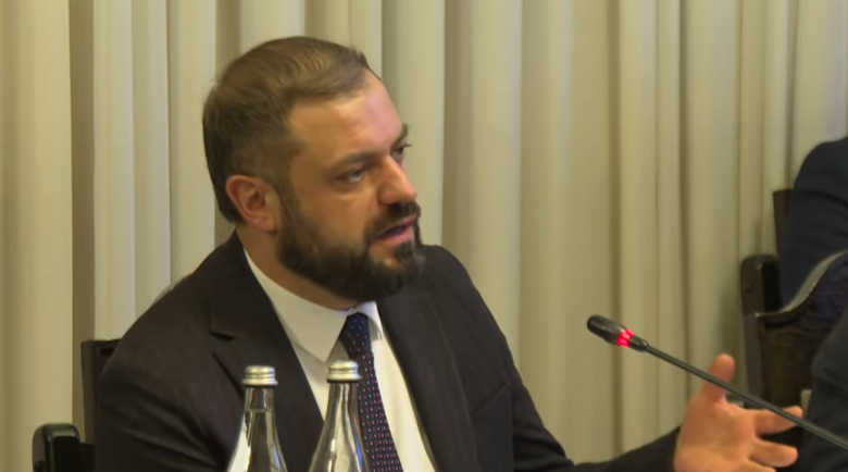 Img default alt hy