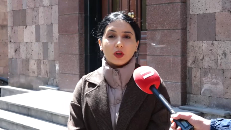 Img default alt hy