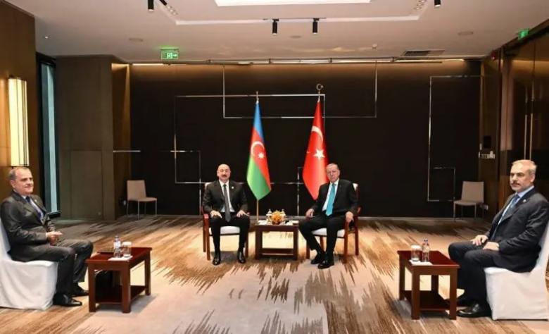 Img default alt hy